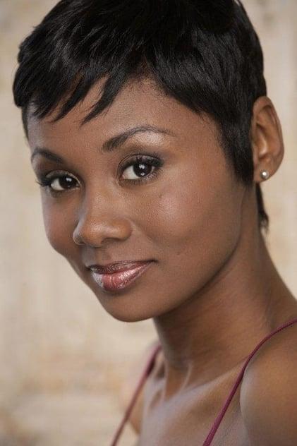 Emayatzy Corinealdi